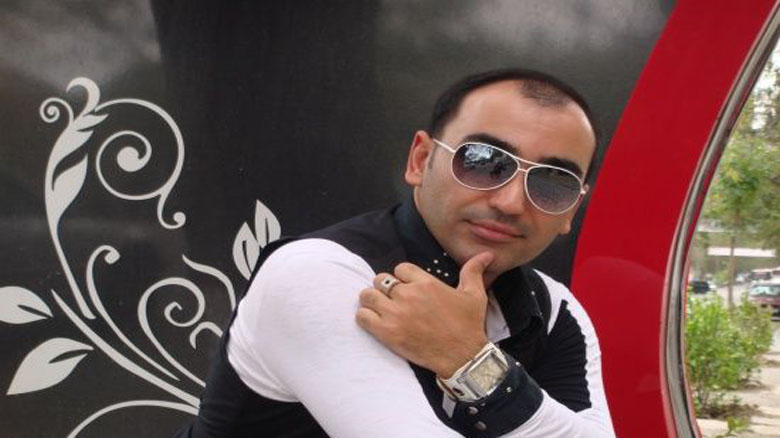 Müğənnidən “Sarhoş Olacam bu gecə” 